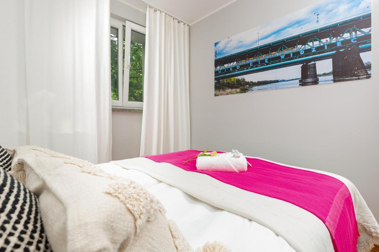 Central Apartment Solec Wilanowska By Noclegi Renters Varsóvia Exterior foto