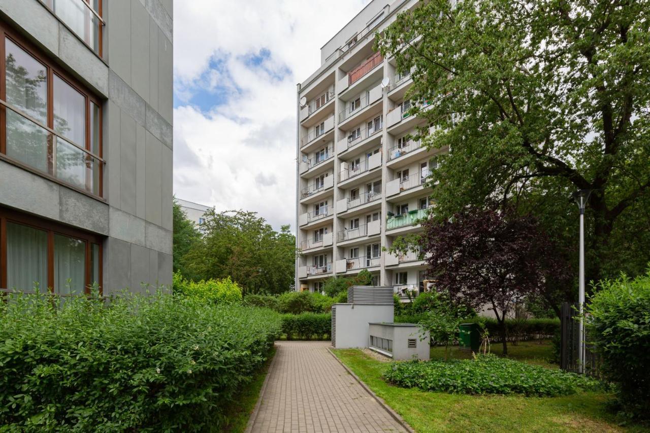 Central Apartment Solec Wilanowska By Noclegi Renters Varsóvia Exterior foto